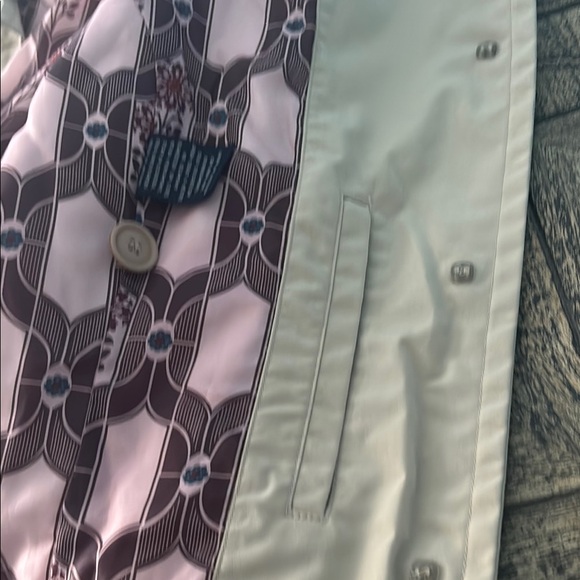 London Fog Classic Tan Trench Coat for Women - Picture 11 of 16